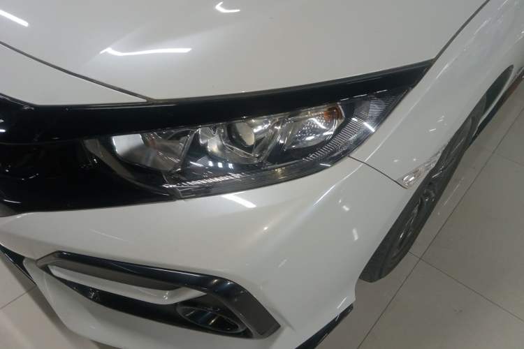 Used Honda Civic 2021 HATCHBACK 220TURBO CVT New Trendsetter
