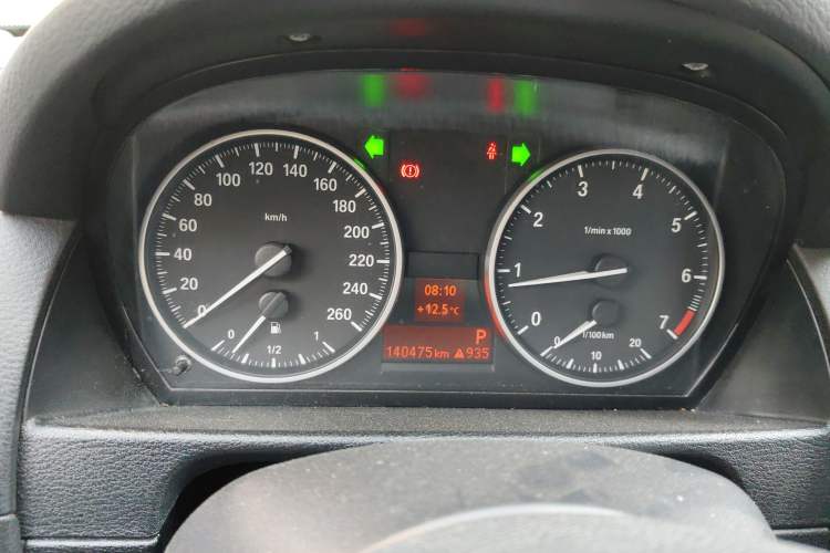 Used BMW X1 2012 sDrive18i Luxury Edition
