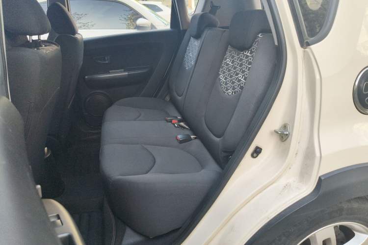 Used Kia Soul 2012 1.6L AT GL
