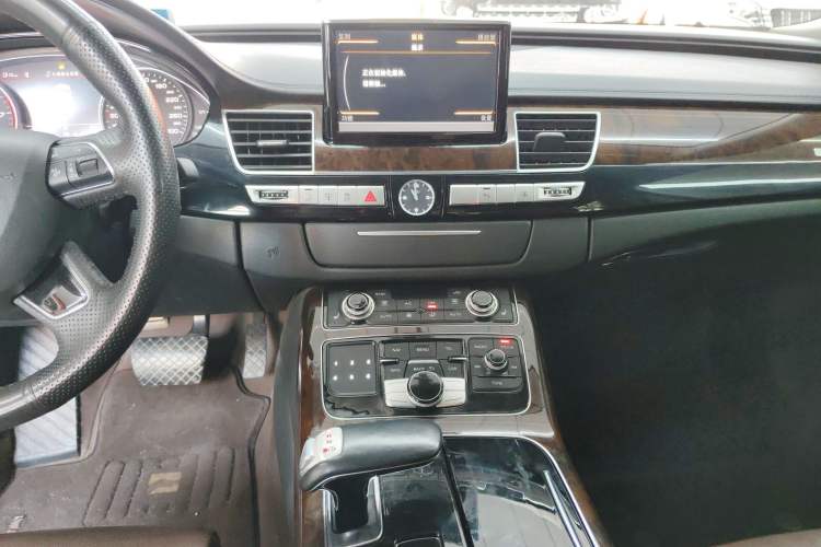 Used Audi A8 2016 A8L 45 TFSI quattro Fashion Edition
