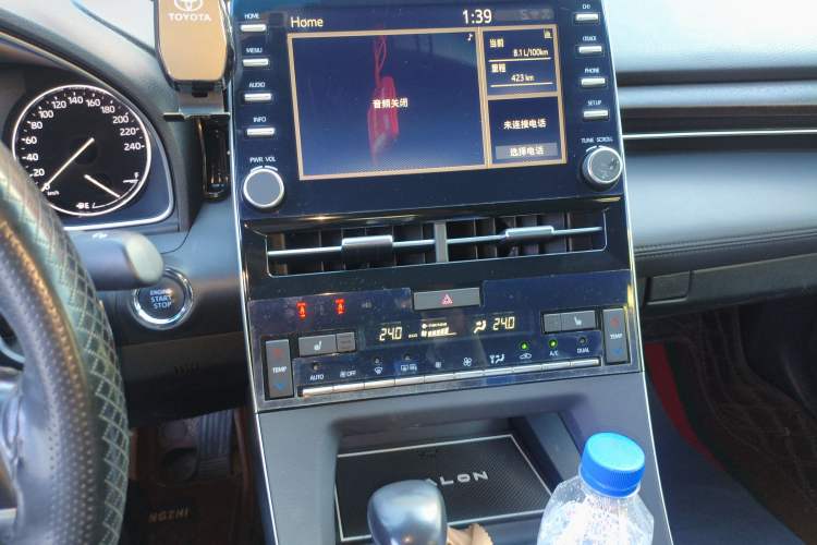 Used Toyota Avalon 2019 2.5L Touring Premium Version China VI Standard