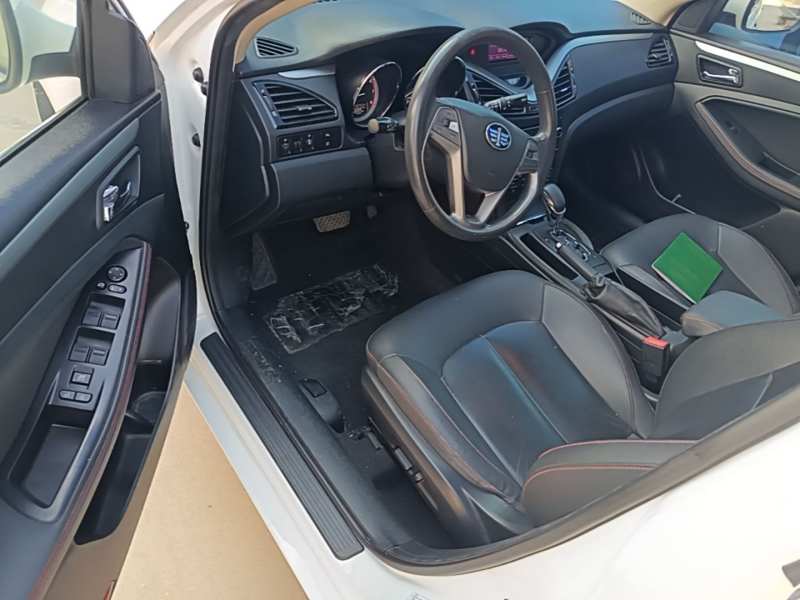 Used Bestune B70 2014 2.0L automatic luxury version — 15