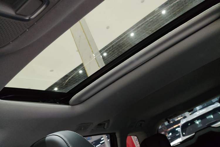 Used GAC Trumpchi M6 2023 PRO 270T DCT Luxury Edition
