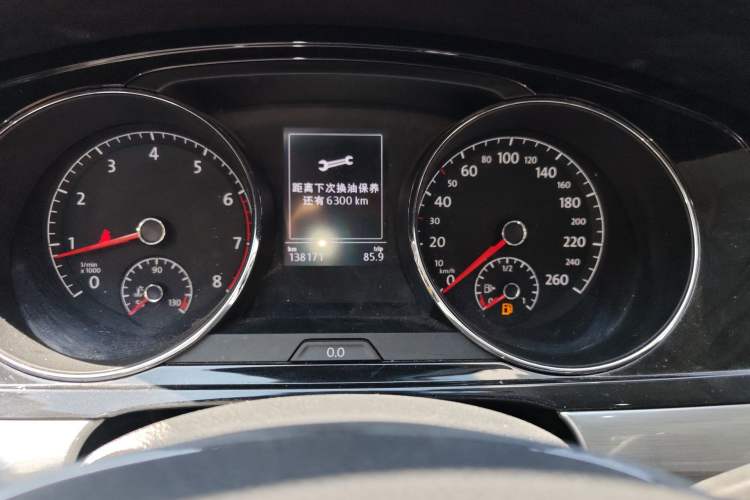 Used Volkswagen Lamando 2017 280TSI DSG Comfort Edition Instrument Cluster