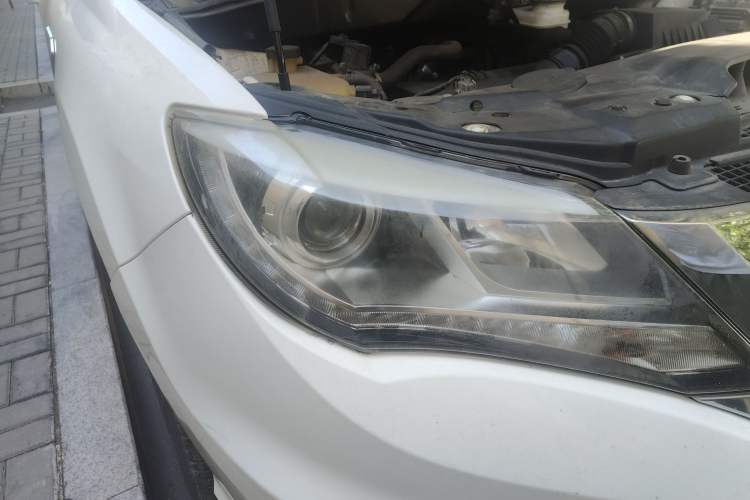 Used BYD S7 2015 2.0T Automatic Prestige Model
