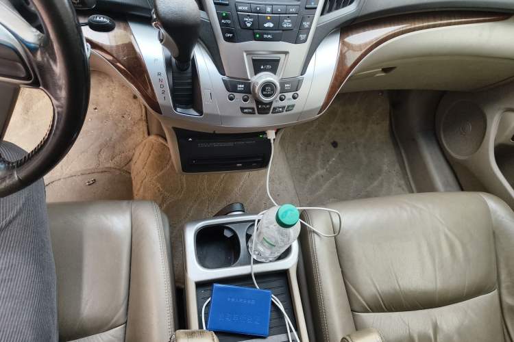 Used Honda Odyssey 2013 2.4L Elite Edition Gear Lever