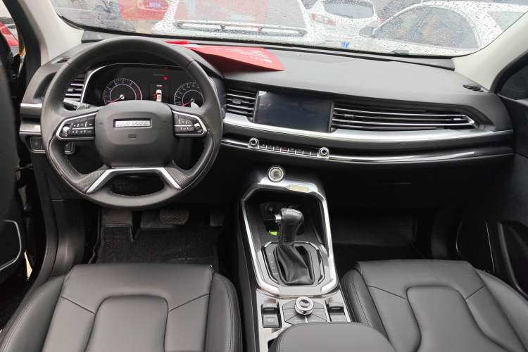 Used Haval H6 2017 Blue Label 1.5T Automatic Two-Wheel Drive ZhiShang Model