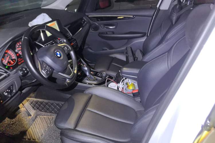 Used BMW 2 Series Gran Tourer 2015 218i Sports Design Package Left Front Seat