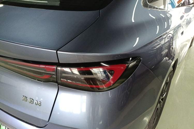 Used BYD Seal 06 New Energy 2024 DM-i 120KM Prestige Model Right Rear Taillight