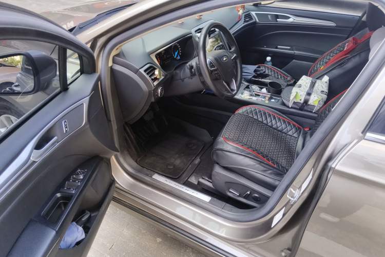 Used Ford Mondeo 2017 EcoBoost 180 Stylish Model
