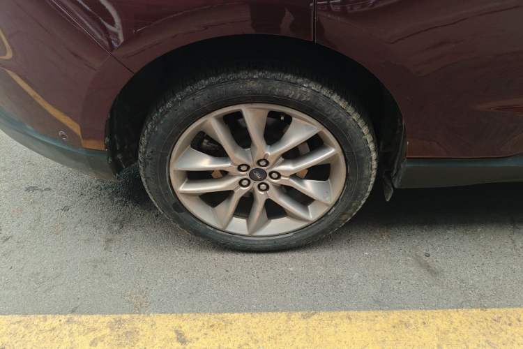 Used Ford Edge 2018 EcoBoost 245 Four-Wheel Drive Titanium 7-Seater
