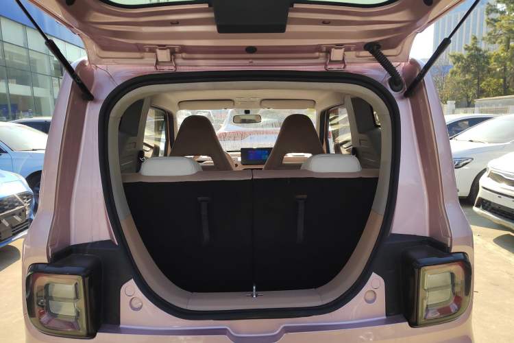 Used Geely Galaxy Panda 2024 Panda Mini 200km Endurance Bear