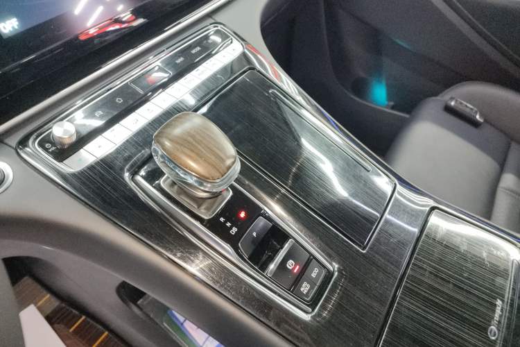 Used GAC Trumpchi M8 2021 Lingxiu Series 390T Deluxe Edition