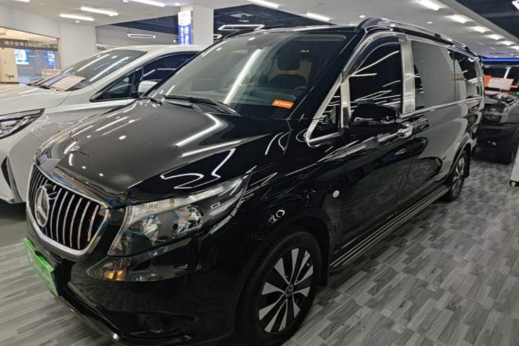 Used Mercedes-Benz Vito 2021 2.0T Elite Version 7 Seats