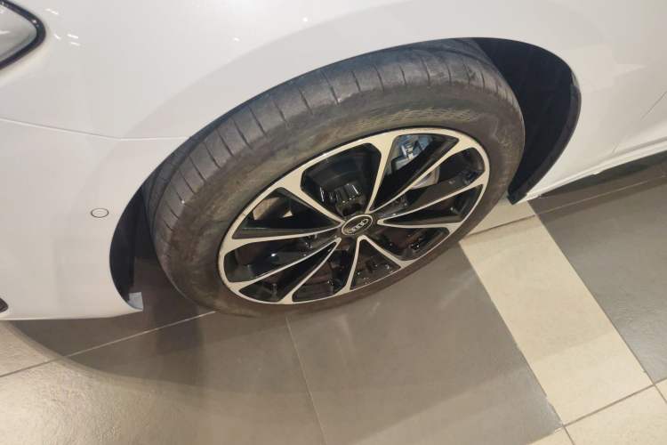 Used Audi A5L 2026 2.0T Sport Plus Left Front Wheel Hub