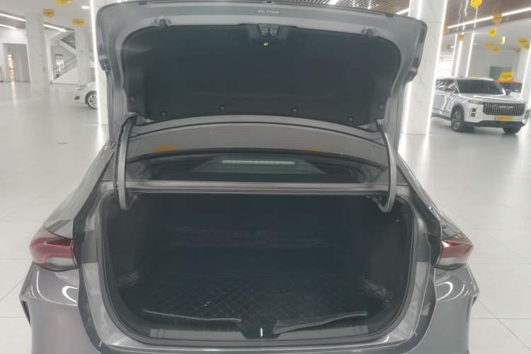 Used GAC Trumpchi EMPOW 2021 270T DCT J15 Version