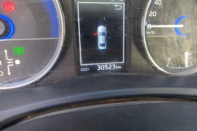 Used Toyota Levin Hybrid E+ 2019 1.8L GS E-CVT Elite Model with Sunroof Odometer Close Up