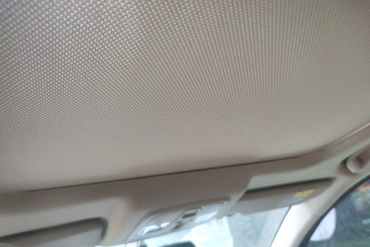 Used Suzuki S-Cross 2014 1.6L Manual Two-Wheel Drive Elite Model
