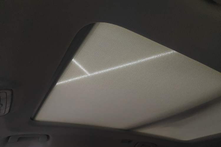 Used Hongqi HS5 2023 2.0T Qixiang Pro Edition