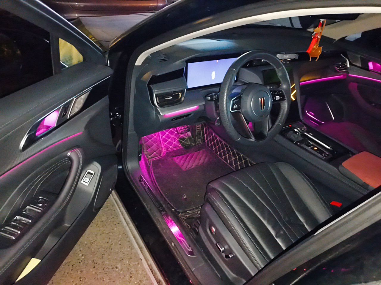 Hongqi H5 2023 2.0T Automatic Smart Connect Flagship Edition - Chinese Trim Chang — снимка 16
