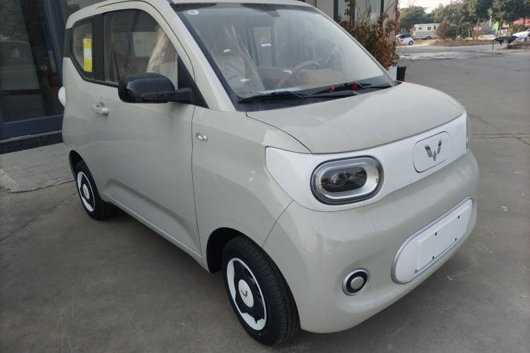 Used Wuling Hongguang MINIEV 2024 3rd Generation 215km Youth Edition
