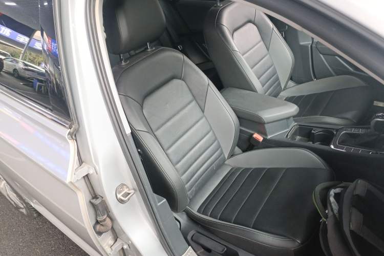 Used Volkswagen Sagitar 2020 280TSI DSG Comfort Version China VI Standard
