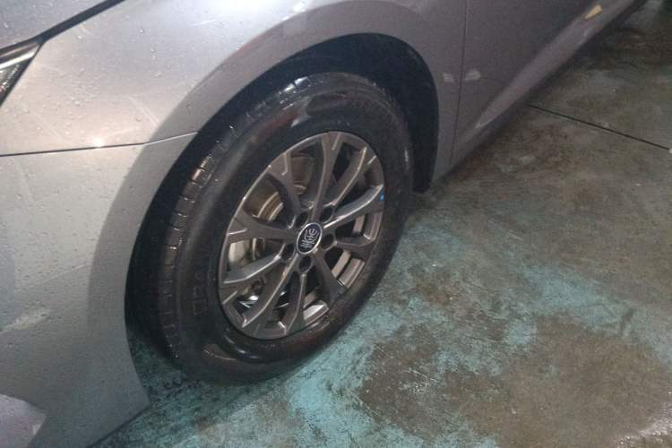 Used BYD Qin L 2024 DM-i 80KM Leading Model
