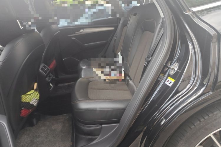 Used Audi Q5L 2018 40 TFSI Prestige Fashion Edition China VI Left Rear Seat