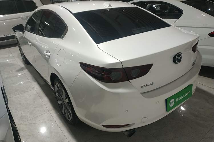Used Mazda 3 Axela 2021 2.0L Automatic Zhiya Edition Exterior 2