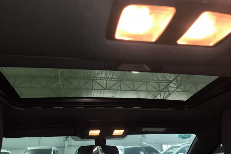 Used Mazda CX-4 2016 2.0L Automatic 2WD Blue Sky Dynamic Edition
