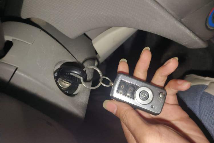 Used Chevrolet Sail 2013 Sedan 1.4L Manual Elegance Edition