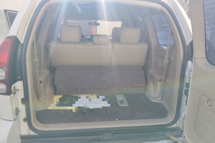 Used Toyota Prado 2006 4.0L Automatic VX
