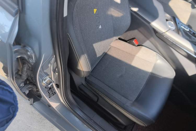 Used Baojun RC-5 2020 RC-5W 1.5T CVT Smart Luxury Edition
