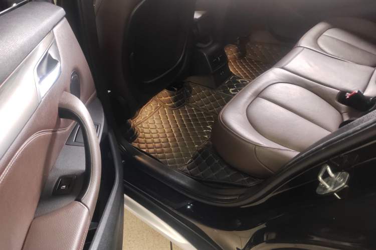 Used BMW X1 2019 xDrive20Li Luxury Model Left Rear Seat