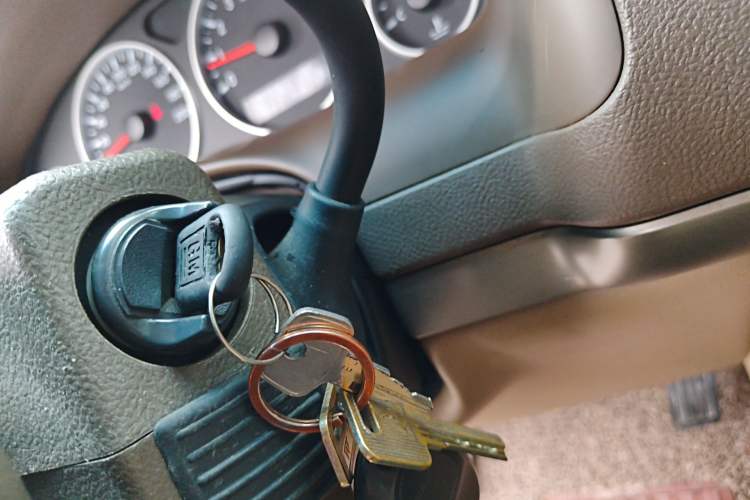 Used Buick GL8 2011 2.4L CT Comfort Edition Vehicle Key