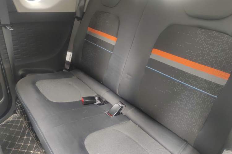 Used Wuling Hongguang MINIEV 2022 Easy Version Lithium Iron Phosphate Left Rear Seat