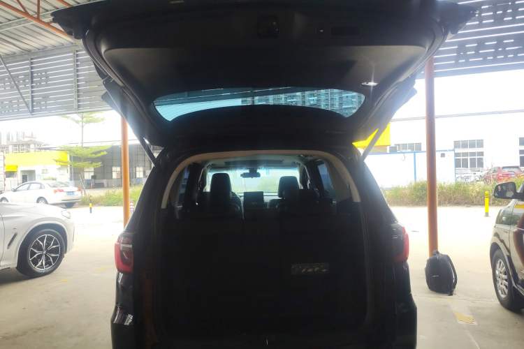 Used Honda Odyssey 2022 2.0L eHEV Sharp Enjoyment Edition Trunk