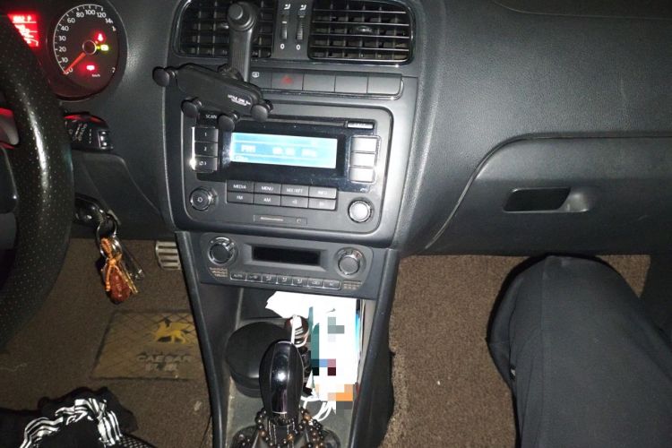 Used Volkswagen Polo 2012 1.6L Cross Polo Automatic Transmission