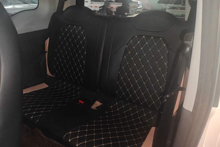 Used Chery QQ Ice Cream 2024 170km Sundae Left Rear Seat