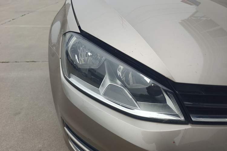 Used Volkswagen Golf 2016 1.6L Automatic Fashion Model