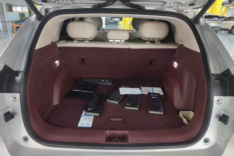 Used Dongfeng Aeolus L8 2025 Model 185KM Dream Edition
