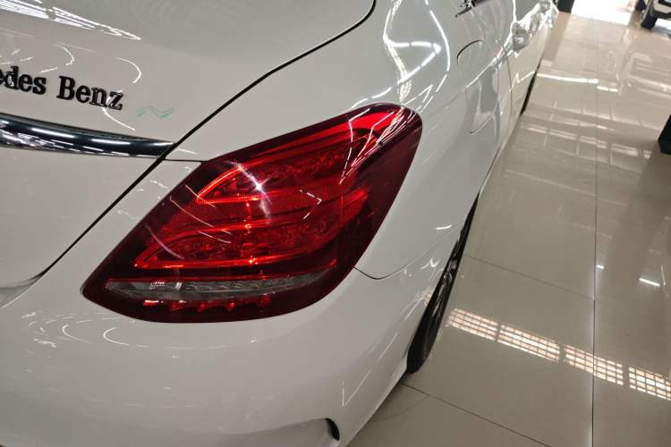 Used Mercedes-Benz C-Class 2015 C 200 Sport Edition
