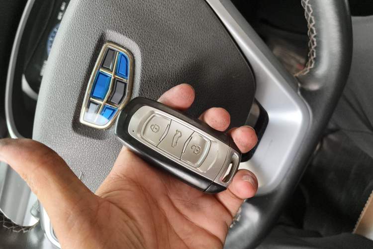 Used Geely Auto Emgrand X7 Sport 2016 1.8TD Automatic All-Wheel-Drive ZhiZun Edition