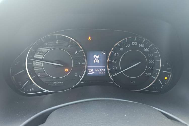 Used Nissan Patrol 2018 4.0L Automatic 7-Seater Middle East Version Instrument Cluster