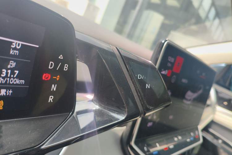 Used Volkswagen ID.6 CROZZ 2021 Long-Range PRO Edition
