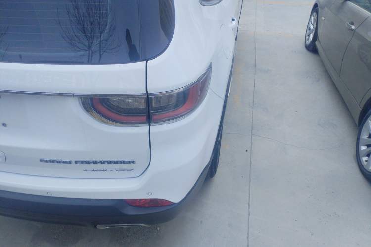 Used Jeep Grand Commander 2018 2.0T Four-Wheel Drive Enjoyment Edition China VI