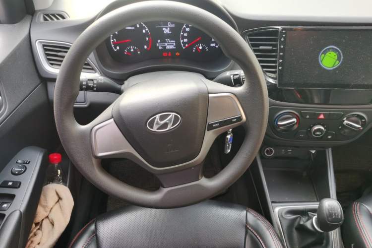 Used Hyundai Verna (new generation) 2016 1.4L Manual Cool Edition GLS