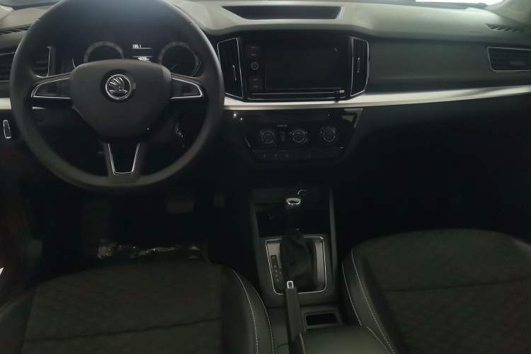 Used Skoda Kamiq 2018 1.5L Automatic Comfort Edition China VI Standard
