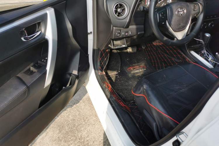 Used Toyota Corolla 2017 Revised Version 1.2T S-CVT GL-i