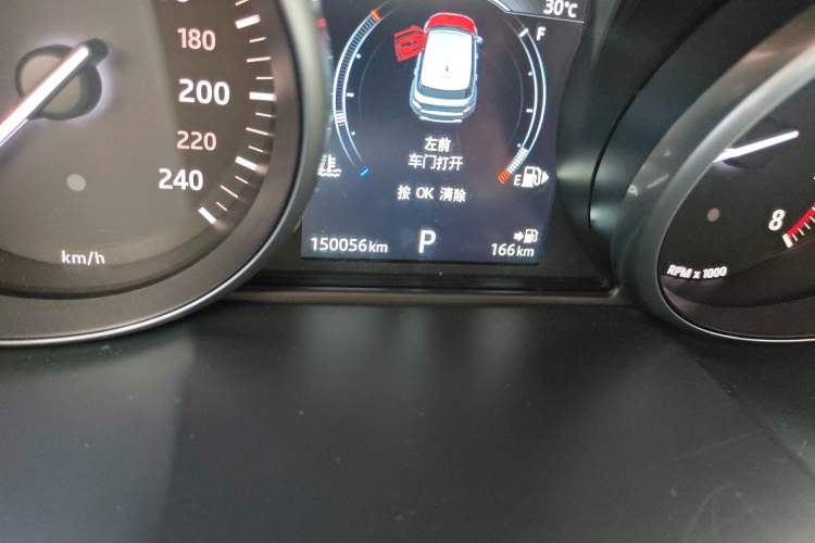 Used Land Rover Range Evoque 2016 2.0T SE Smart Glow Edition
